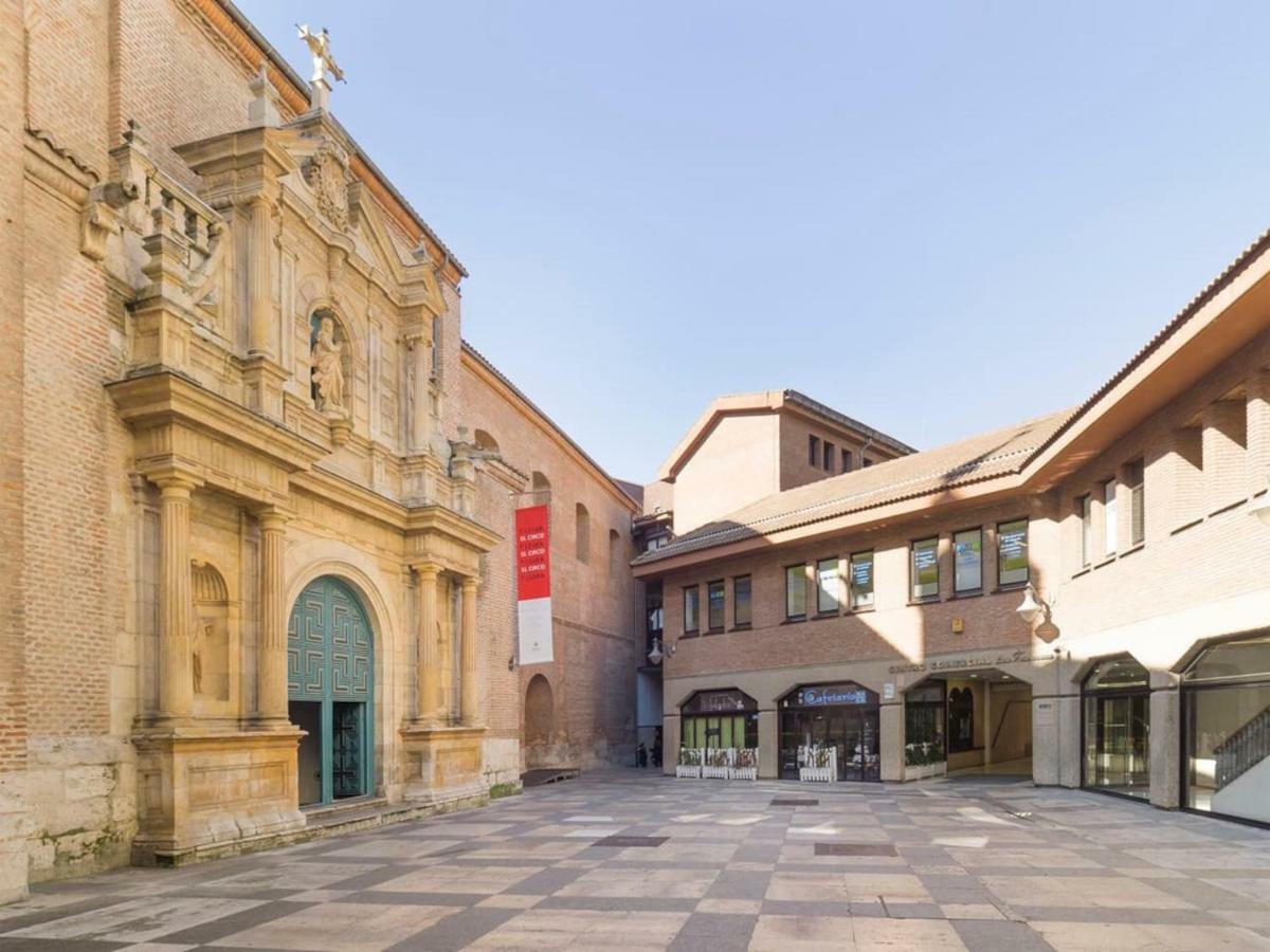 Claustro Las Francesas Siglo XV Valladolid Esterno foto